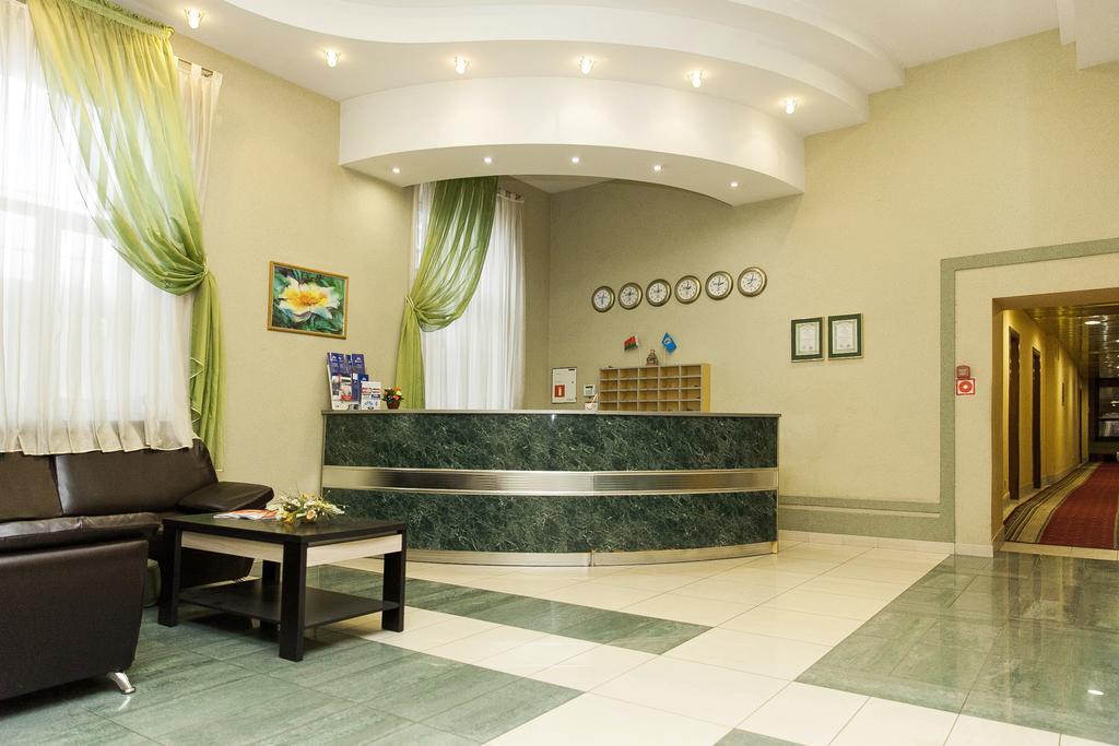 U Fontana Hotel مينسك المظهر الخارجي الصورة